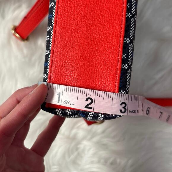 Tommy Hilfiger NWT Navy Logo Small Some Crossbody Bag - Picture 7 of 9